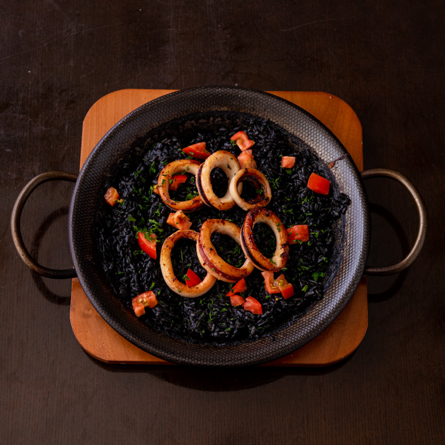 イカ墨のパエリア